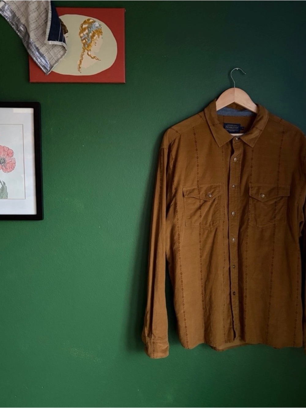 Pendleton Men's Corduroy Wyatt Shirt in gold in XL